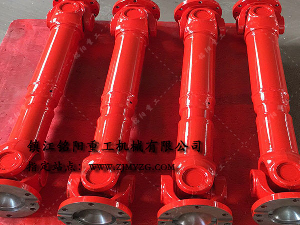 新式整體叉頭式萬向聯(lián)軸器是冶金、軋鋼等機械設(shè)備的優(yōu)選傳動件-萬向聯(lián)軸器
